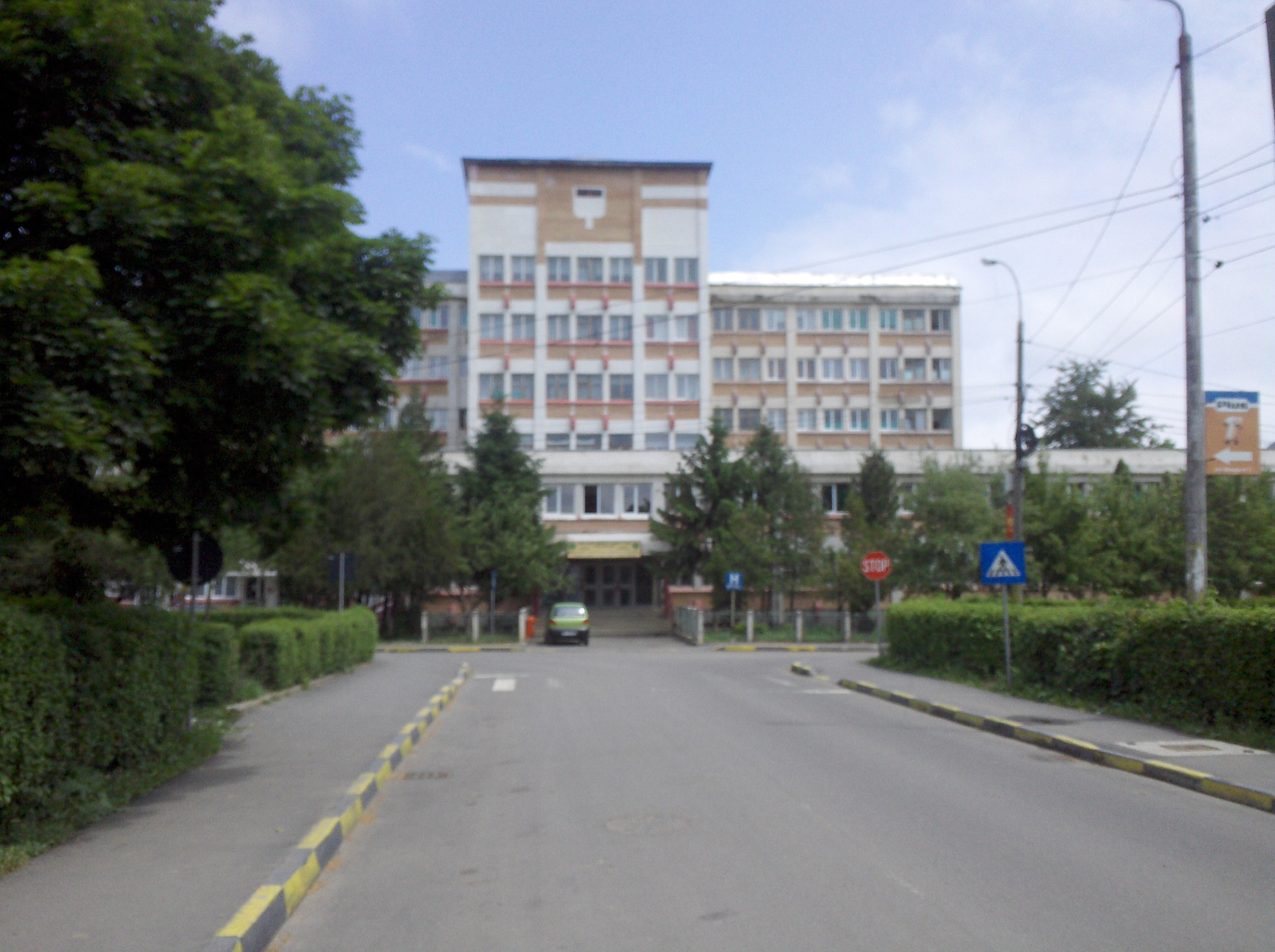 Spitalul Orăşenesc Buhuşi organizează concurs pentru liftier 