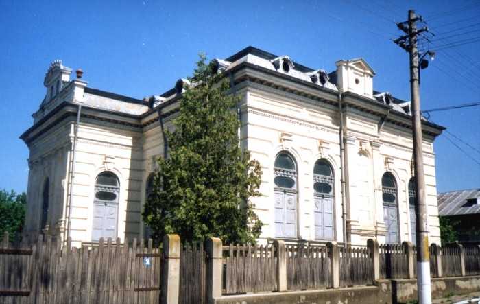 Sinagoga din Buhusi